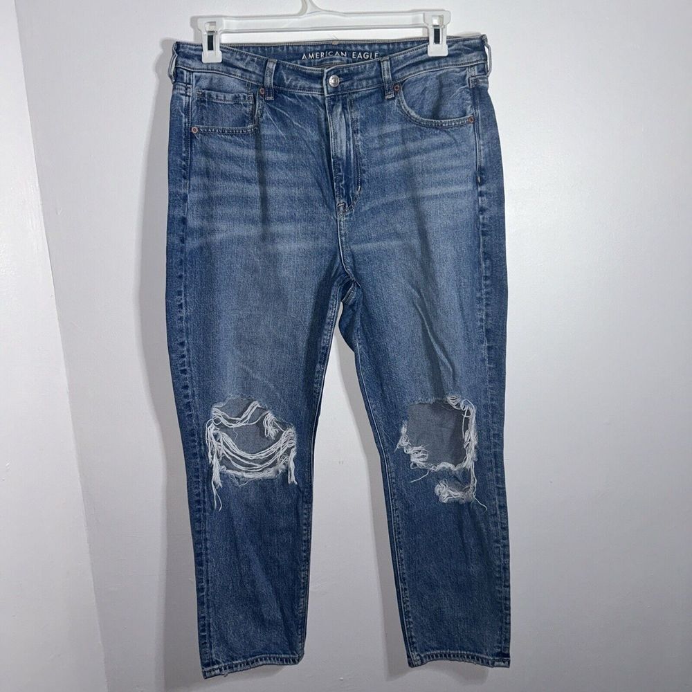 American Eagle Outfitters Women Sz 14 Curvy Strigi Jeans Light Washed Distresse
